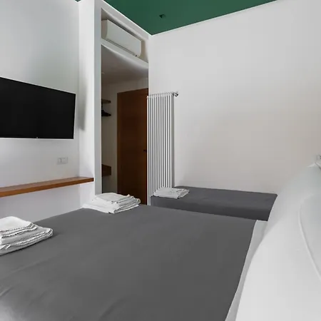 Weaver By Dimorra Apart Otel Napoli