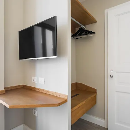 Weaver By Dimorra Aparthotel